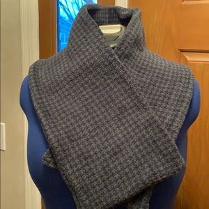 Polar Fleece scarf - 40 x 7 inches